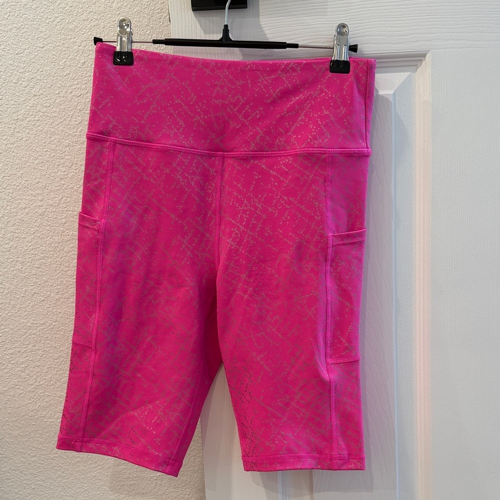 Running shorts with pockets - worn a handful of times